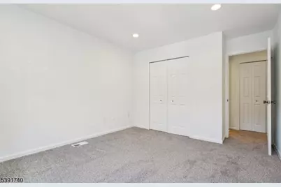 5 Rider Ct, Newark, NJ 07103 - Photo 35