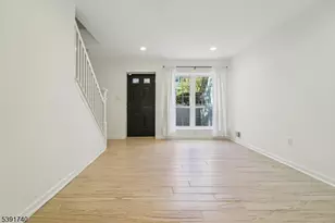 5 Rider Ct, Newark, NJ 07103 - Photo 7