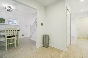 5 Rider Ct, Newark, NJ 07103 - Photo 19