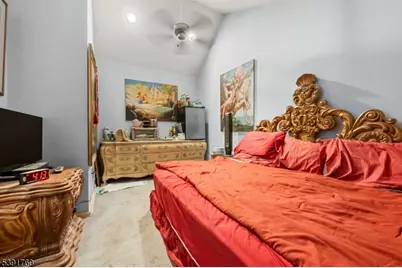 95 Quartz Ln, Paterson, NJ 07501 - Photo 13