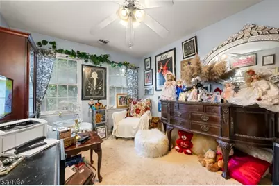 95 Quartz Ln, Paterson, NJ 07501 - Photo 7