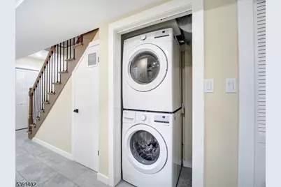 16 Eagles St, Newark, NJ 07102 - Photo 17