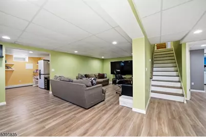 92 Susquehanna Ave, Lincoln Park, NJ 07035 - Photo 19