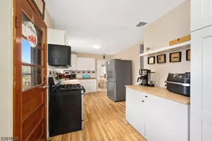 92 Susquehanna Ave, Lincoln Park, NJ 07035 - Photo 13