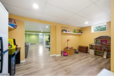 92 Susquehanna Ave, Lincoln Park, NJ 07035 - Photo 25