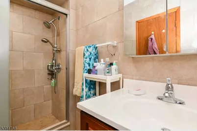 155 Lafayette St, Newark, NJ 07105 - Photo 29