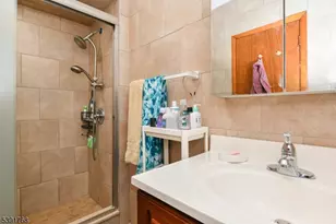 155 Lafayette St, Newark, NJ 07105 - Photo 29