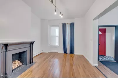 13 2nd Ave, Newark, NJ 07104 - Photo 5