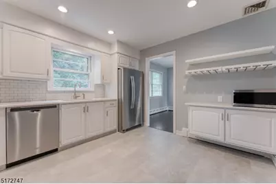 69 Cedar Grove Rd, Branchburg Township, NJ 08876 - Photo 9