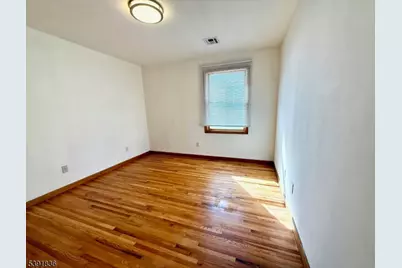 68 Somme St #2, Newark, NJ 07105 - Photo 9