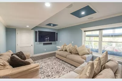 10 Salmon Ct, Mount Olive, NJ 07828 - Photo 21