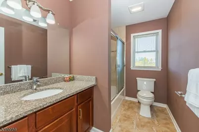 10 Salmon Ct, Mount Olive, NJ 07828 - Photo 37