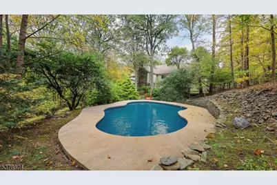 23 Charlotte Hill Dr, Bernardsville, NJ 07924 - Photo 39