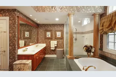 23 Charlotte Hill Dr, Bernardsville, NJ 07924 - Photo 21