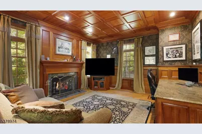 23 Charlotte Hill Dr, Bernardsville, NJ 07924 - Photo 15