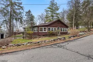 15 Cliff Rd, West Milford, NJ 07480 - Photo 29