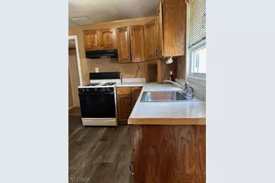 43 Harrison Ave, North Plainfield, NJ 07060 - Photo 9