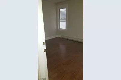 553 Walnut #1, Elizabeth, NJ 07201 - Photo 5