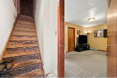 194 Saddle River Rd, Saddle Brook Township, NJ 07663 - Photo 33