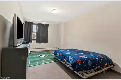 194 Saddle River Rd, Saddle Brook Township, NJ 07663 - Photo 17