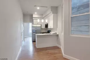 130 45th St, Union City, NJ 07087 - Photo 5