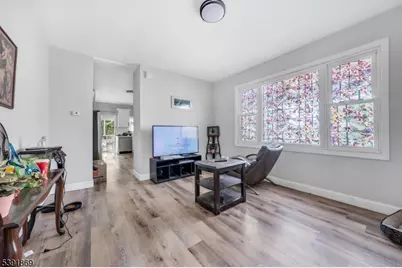 14 South St, Milltown, NJ 08850 - Photo 7