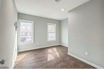 541 Union Ave, Paterson, NJ 07522 - Photo 15