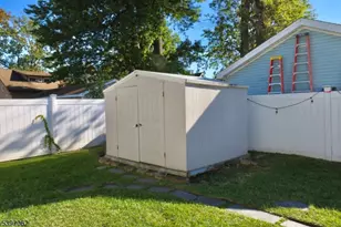 137-139 Monmouth Rd, Elizabeth, NJ 07208 - Photo 37