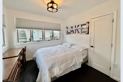 2 Hilltop Rd, Hopatcong, NJ 07821 - Photo 13