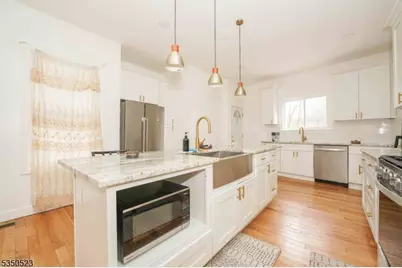 21 Woodland Rd, Bloomfield, NJ 07003 - Photo 19