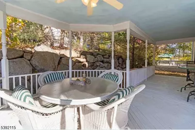 2 Upper Lake Rd, Jefferson Township, NJ 07438 - Photo 7