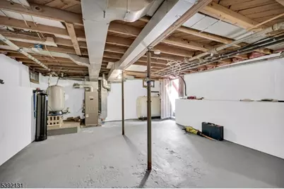 85 Breakneck Rd, Vernon Twp., NJ 07422 - Photo 17