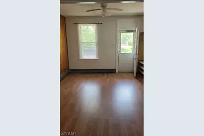 116 Lewis St, Phillipsburg, NJ 08865 - Photo 3