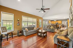 107 Hamilton Trail, Totowa, NJ 07512 - Photo 7