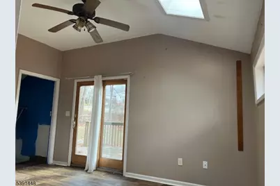 8 Beach View Ct, Hardyston Township, NJ 07460 - Photo 7