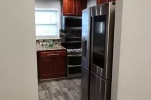 100 Luttgen Pl, Linden, NJ 07036 - Photo 5