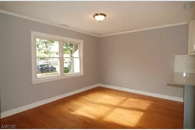 214 Washington Ave, Union Township, NJ 07083 - Photo 5