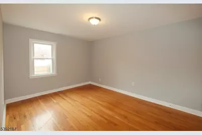 214 Washington Ave, Union Township, NJ 07083 - Photo 9