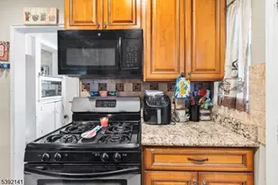 410 E 26th St, Paterson, NJ 07514 - Photo 9