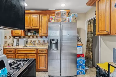 410 E 26th St, Paterson, NJ 07514 - Photo 11