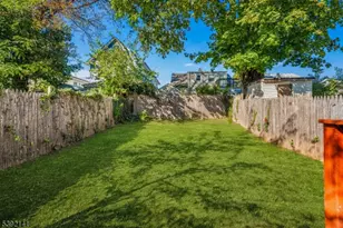 410 E 26th St, Paterson, NJ 07514 - Photo 31