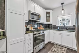 34 Phoenix Ave, Morristown, NJ 07960 - Photo 17