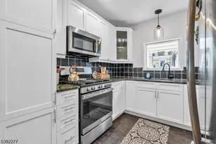 34 Phoenix Ave, Morristown, NJ 07960 - Photo 15