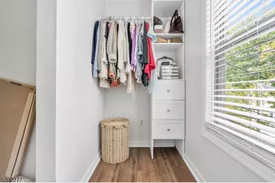 34 Phoenix Ave, Morristown, NJ 07960 - Photo 27