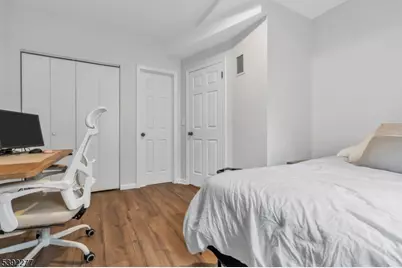 34 Phoenix Ave, Morristown, NJ 07960 - Photo 21