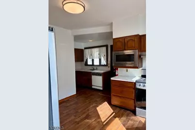 28 Arlington Ave, Paterson, NJ 07502 - Photo 9