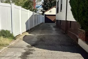 28 Arlington Ave, Paterson, NJ 07502 - Photo 3