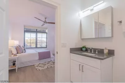 1026 Stuyvesant Ave #207, Union Township, NJ 07083 - Photo 7