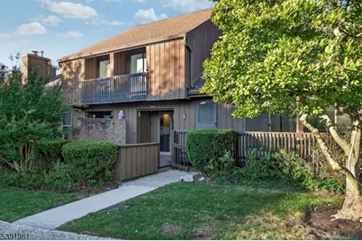 67 Kingsberry Dr, Franklin Township, NJ 08873 - Photo 1