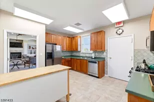 2 Stafford Ln, White Township, NJ 07823 - Photo 33